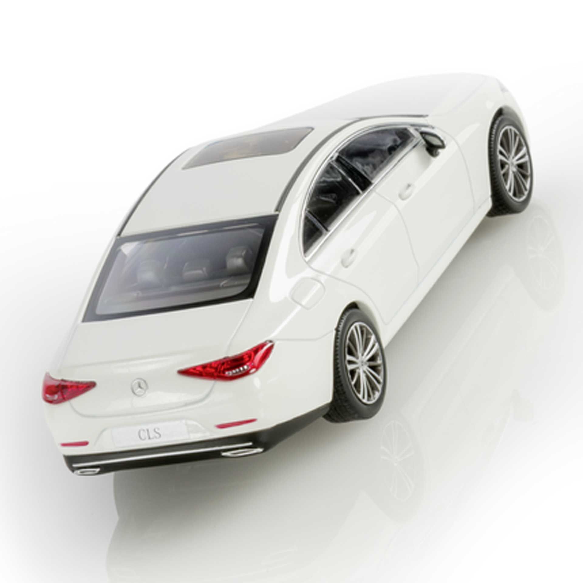 B66960544 mercedes benz modellauto cls coupe weiss rosier onlineshop2
