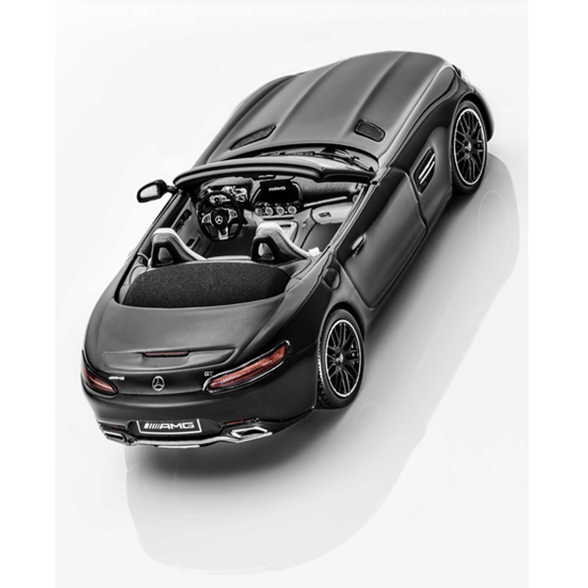 B66960408 mercedes amg modellauto amg gt roadster schwarz rosier onlineshop2