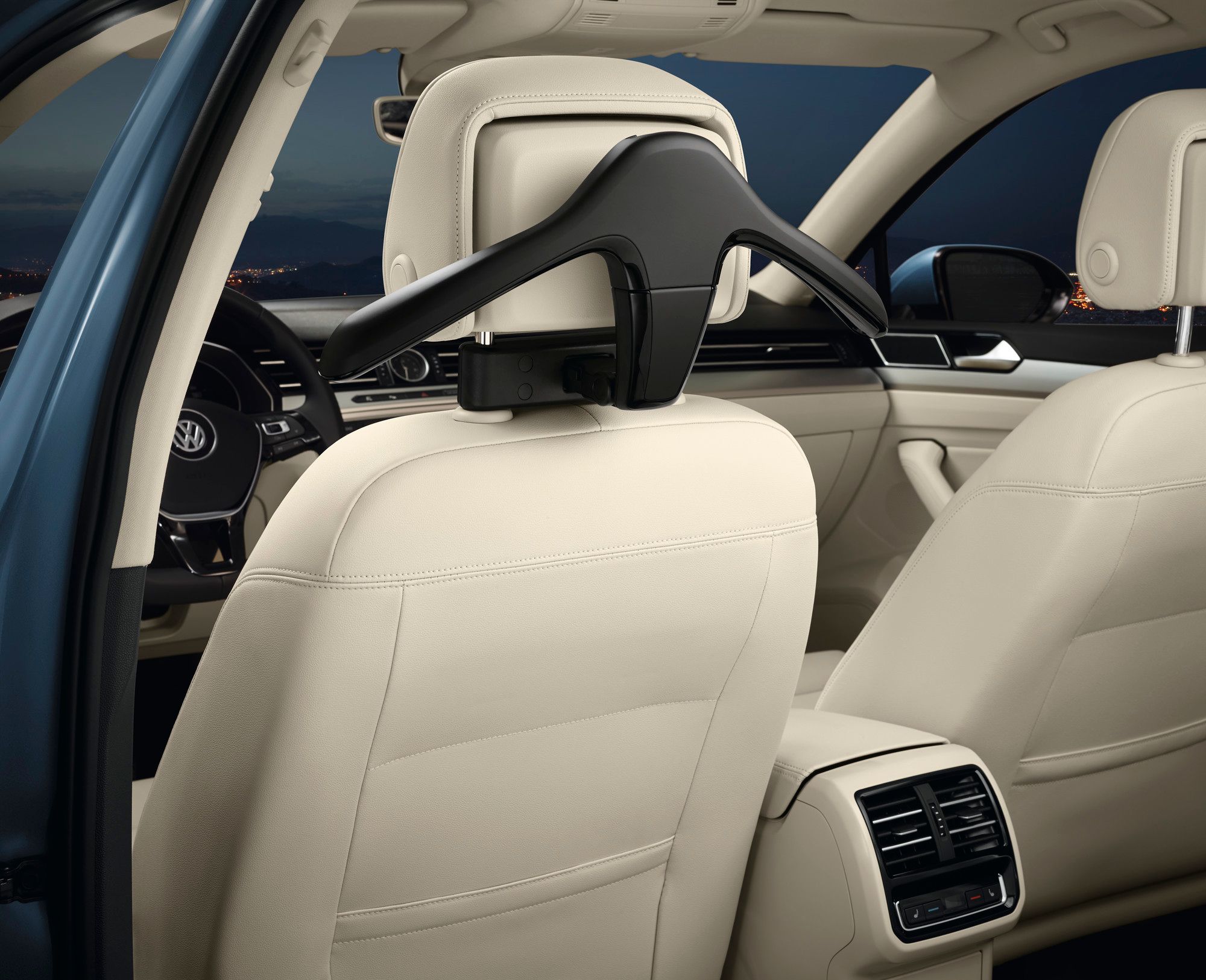 000061127b volkswagen kleiderbuegel reise und komfort system rosier onlineshop