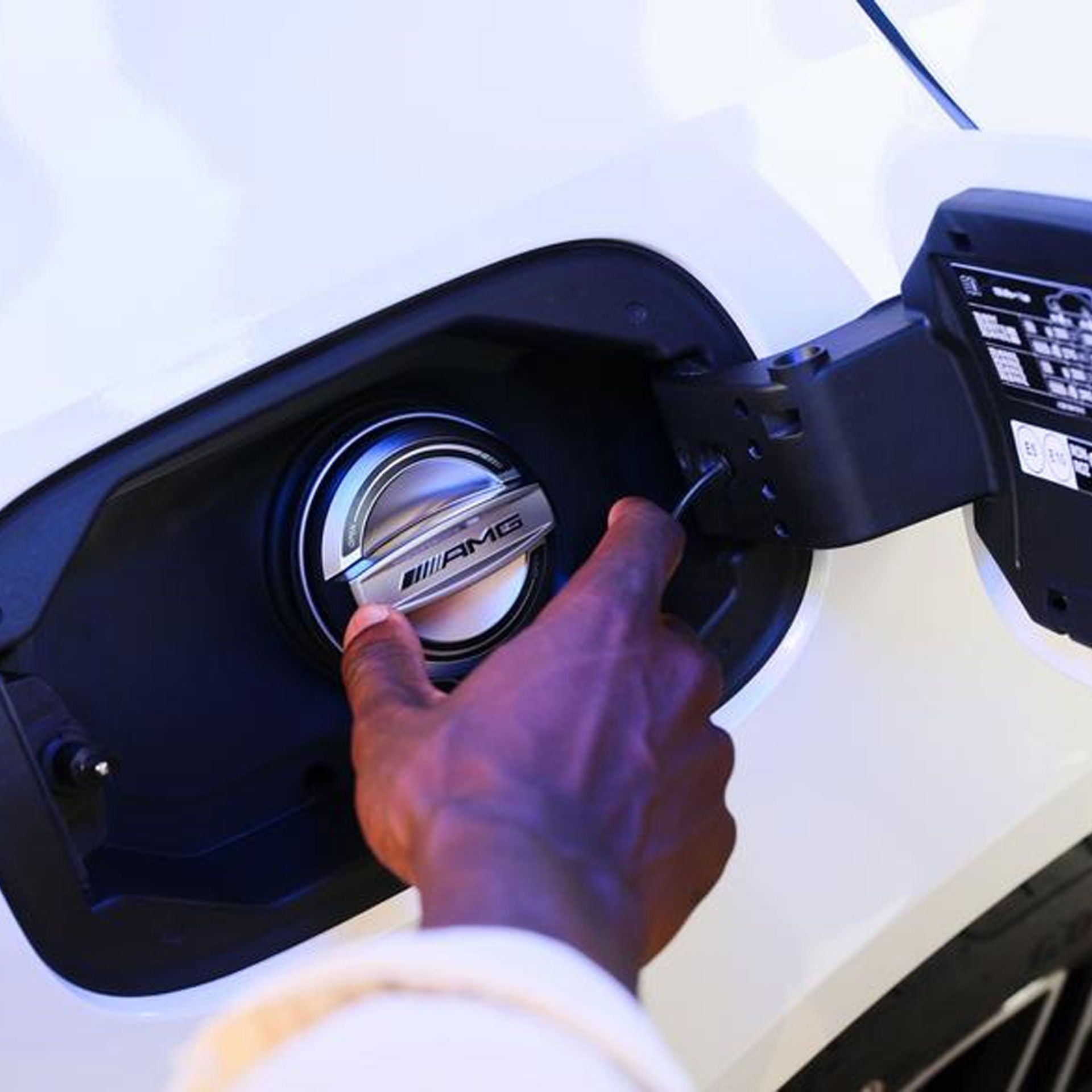 A0004703201 mercedes amg tankdeckel rosier onlineshop2