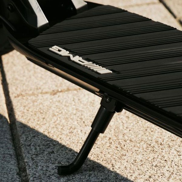 B66959592 mercedes amg escooter fotos rosier onlineshop4