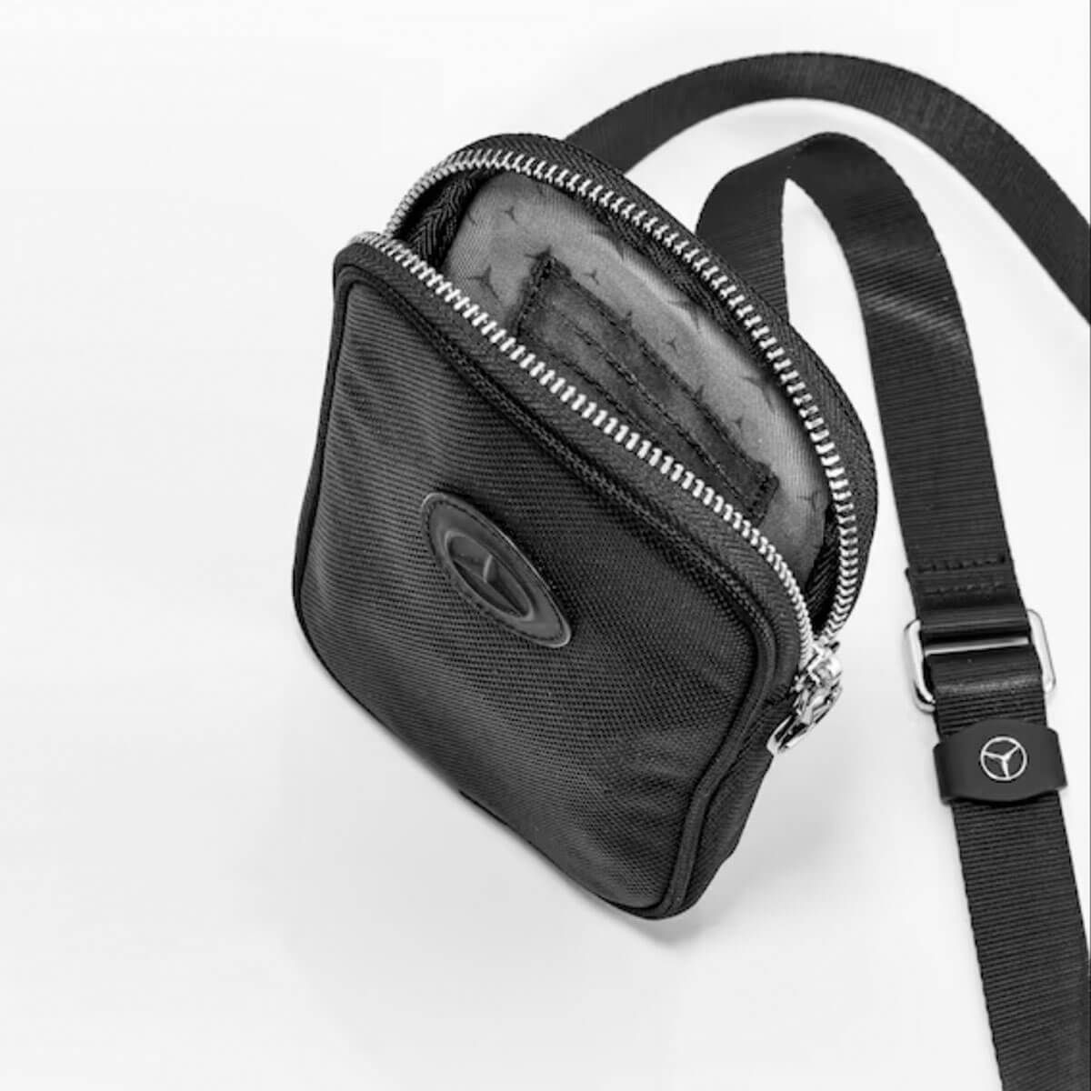 B67960035 mercedes benz handytasche rosier onlineshop2