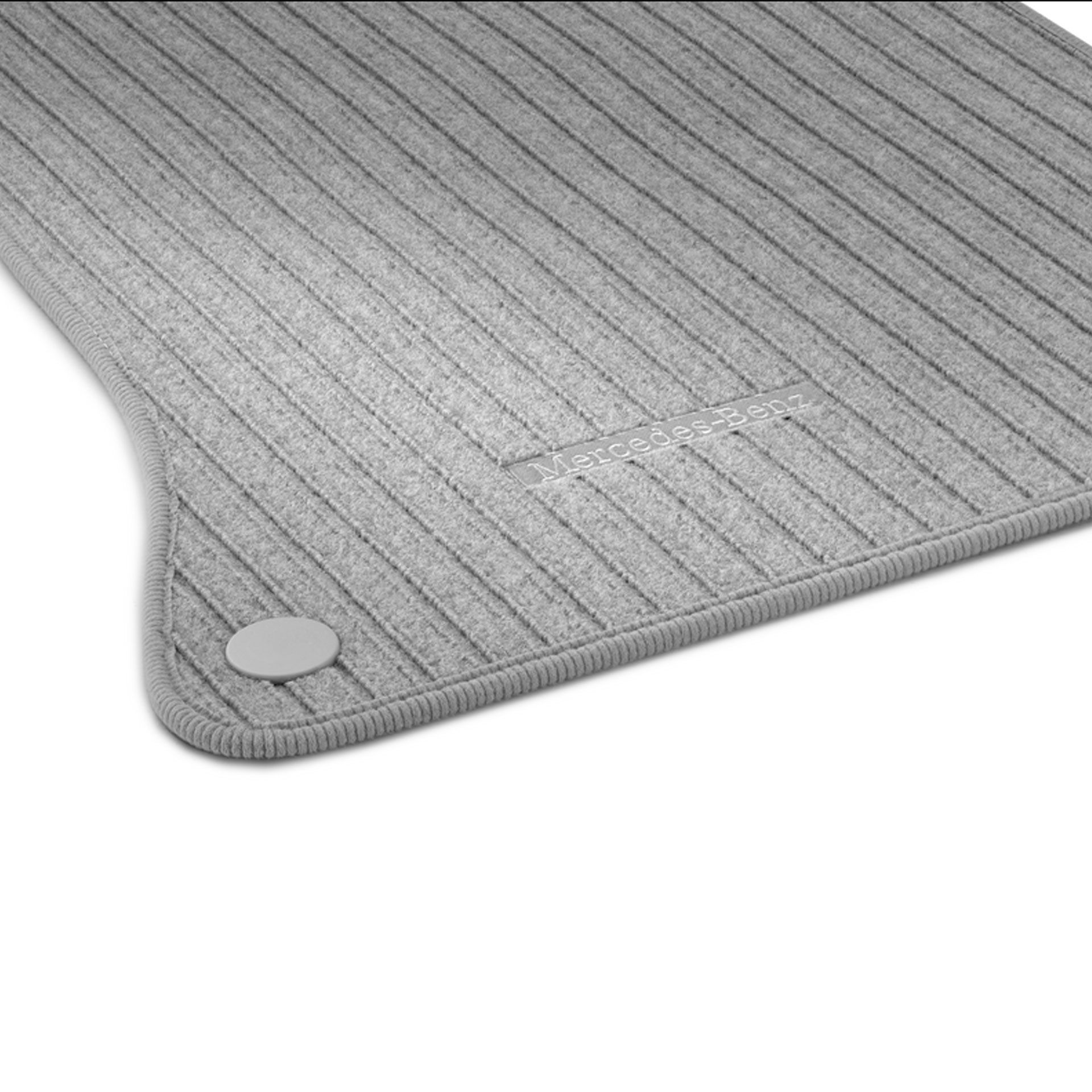 A21268069017p20 mercedes benz fussmatten set rosier onlineshop2